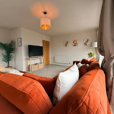 Luxury 2bed Sleeps 4 Flat Nr White Rose W Free Parking, Desks And Fast Wifi * Лідс