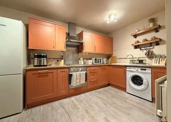 Luxury 2bed Sleeps 4 Flat Nr White Rose W Free Parking, Desks And Fast Wifi Appartement *